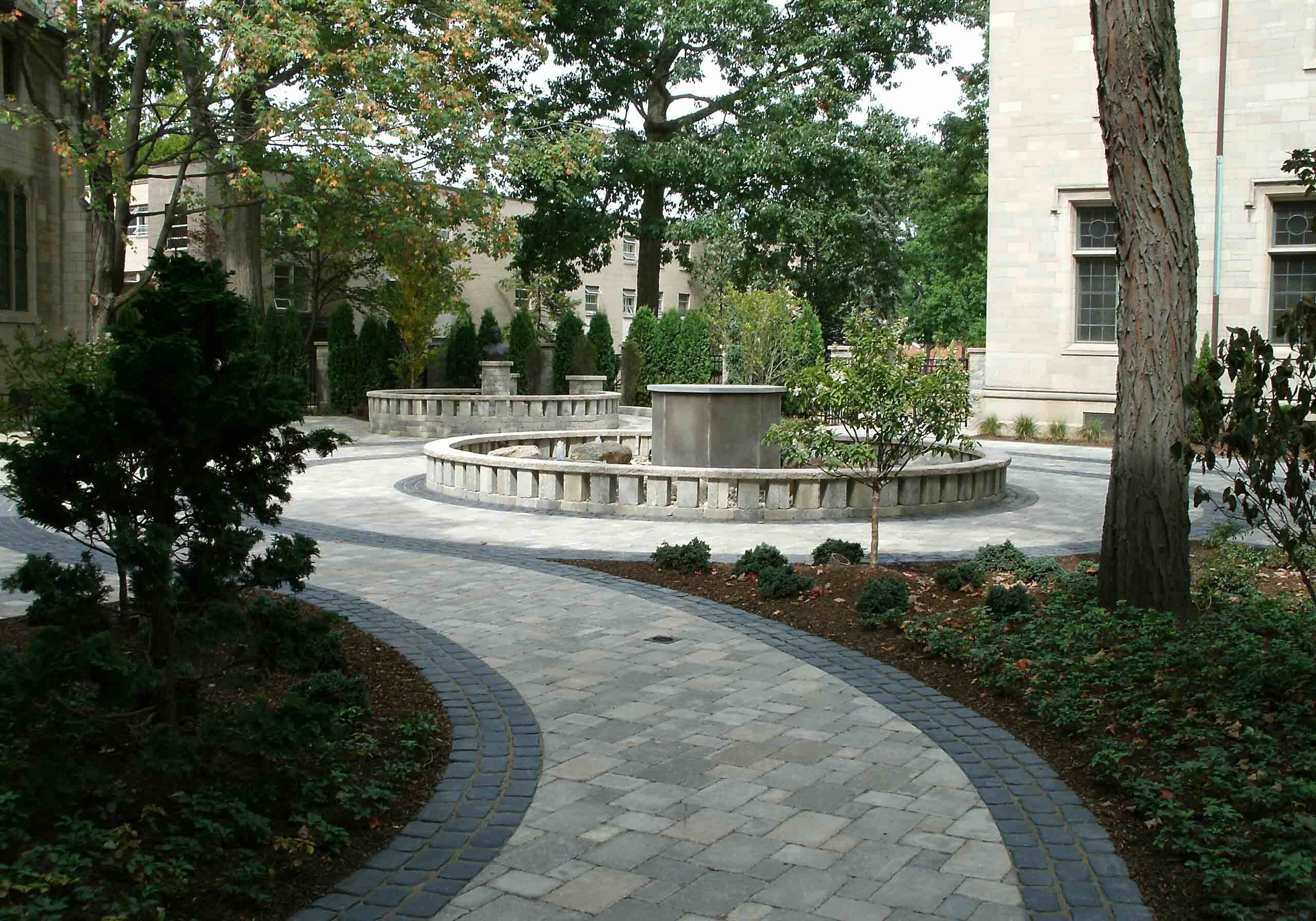 Bloomfield Township, MI Commercial Landscape Installation