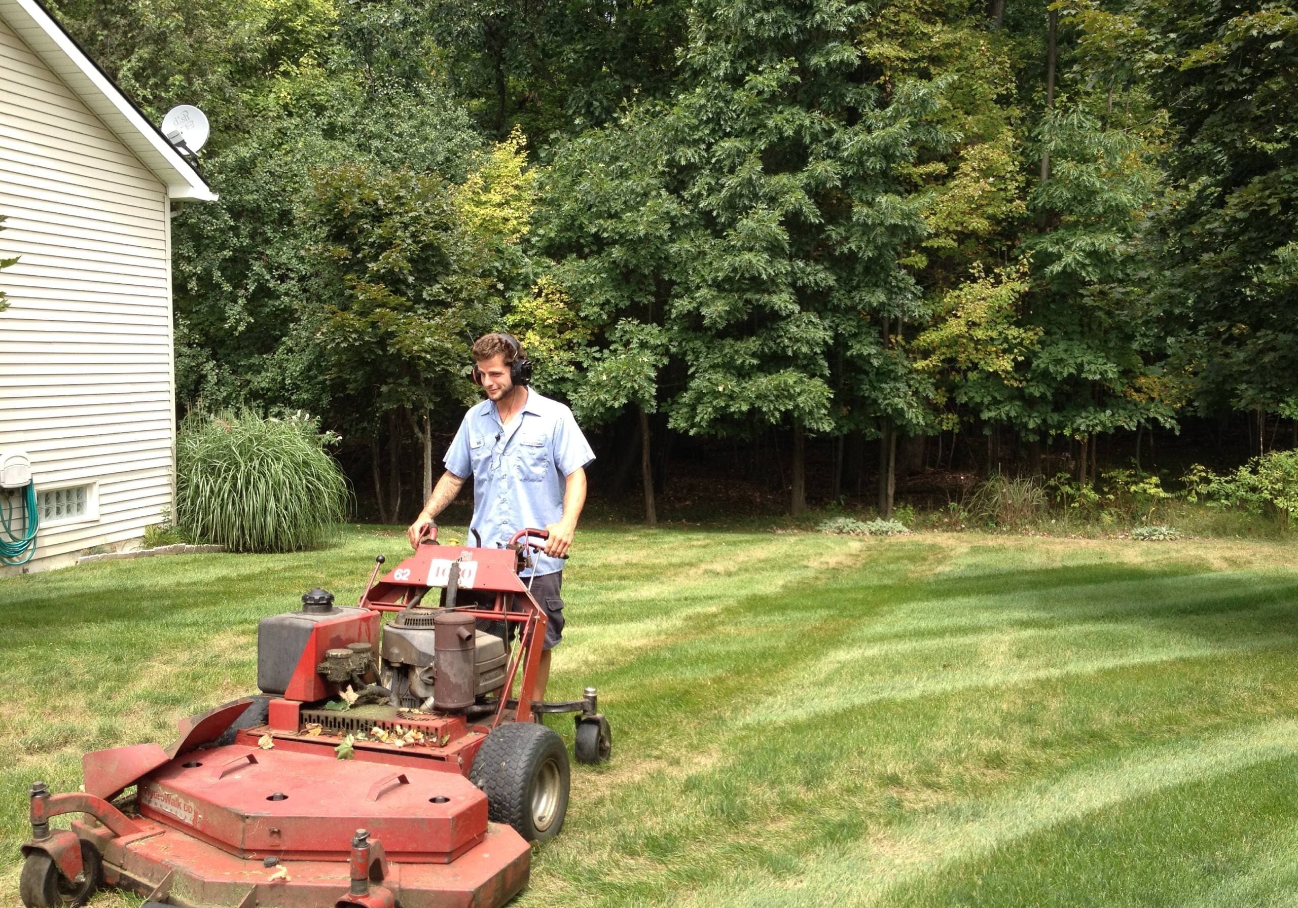Bloomfield Township, MI Landscape Maintenance Company